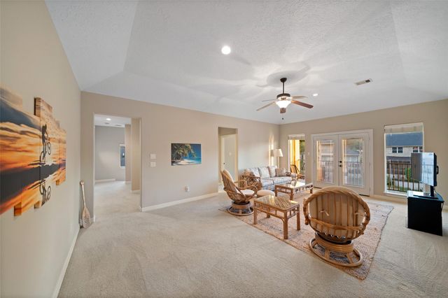 12323 Longmire Cove, Conroe, TX 77304