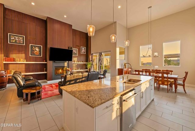 1356 DESERT NIGHT Street, El Paso, TX 79912