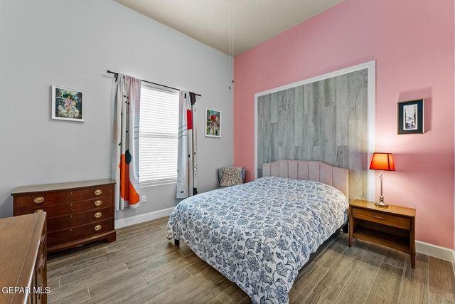 1356 DESERT NIGHT Street, El Paso, TX 79912