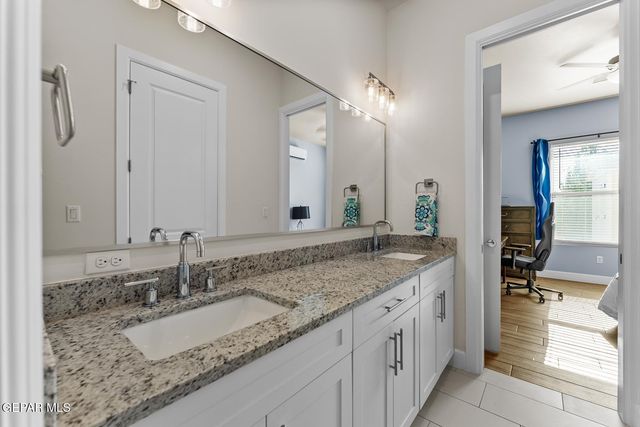 1356 DESERT NIGHT Street, El Paso, TX 79912
