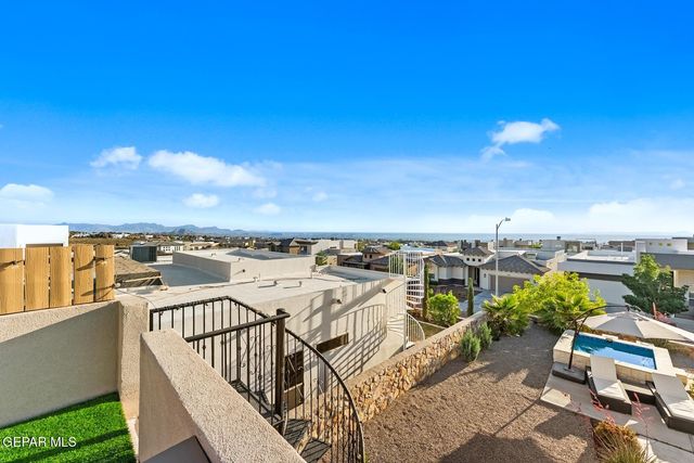 1356 DESERT NIGHT Street, El Paso, TX 79912