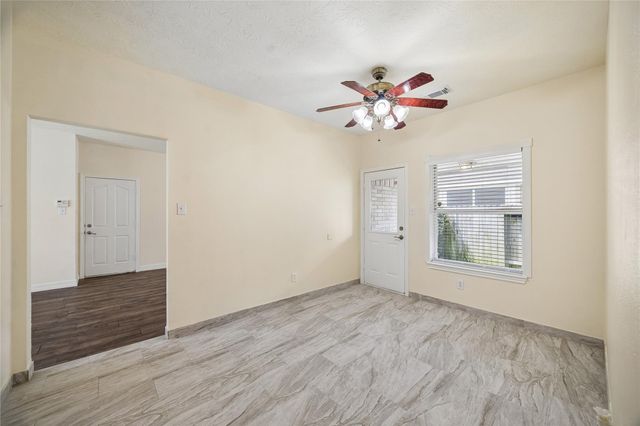 2615 Spring Dusk Lane, Spring, TX 77373
