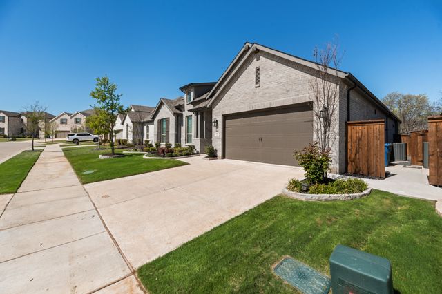 4629 White Oak Lane, Oak Point, TX 75068