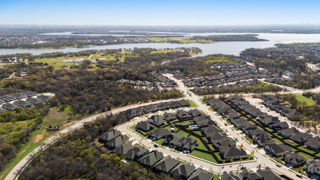 4629 White Oak Lane, Oak Point, TX 75068