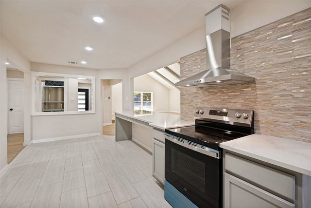 5209 Breakwood Drive, Dallas, TX 75227
