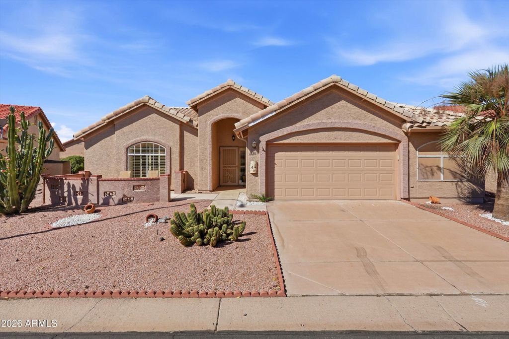 6650 S PEBBLE BEACH Drive, Chandler, AZ 85249