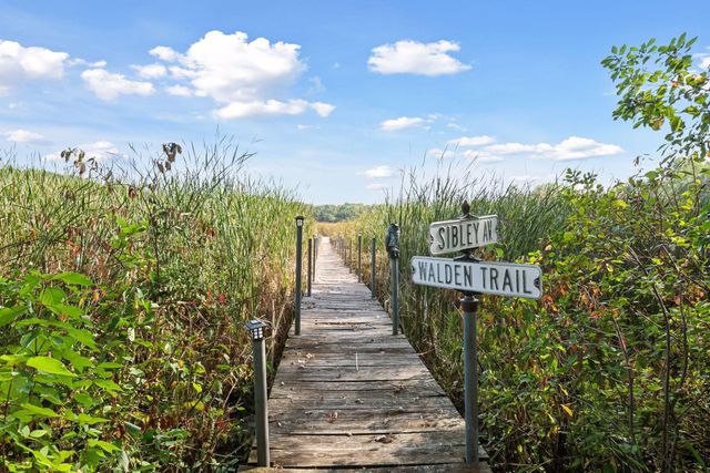 19900 Cottagewood Road, Deephaven, MN 55331