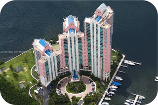 3370 Hidden Bay Dr 1213, Aventura, FL 33180