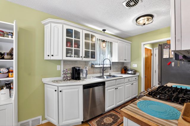700 Coolidge Drive, Midland, MI 48642