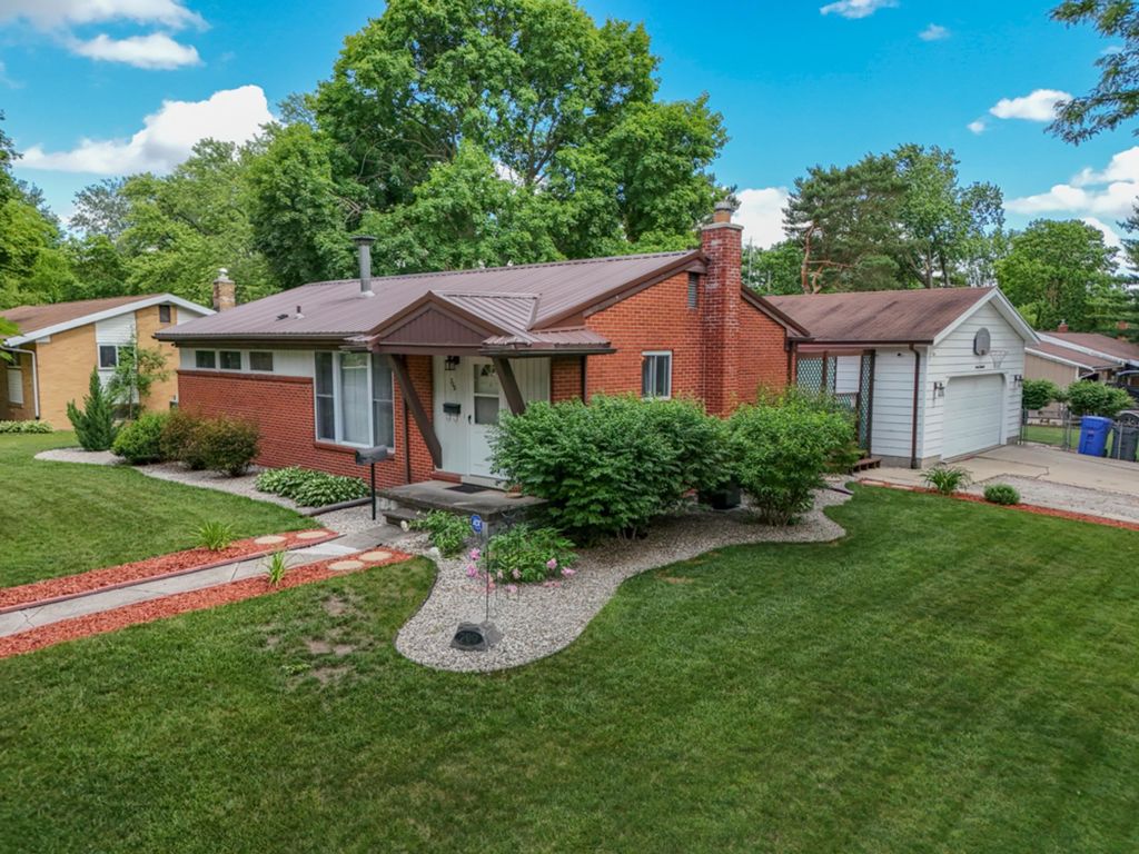 700 Coolidge Drive, Midland, MI 48642