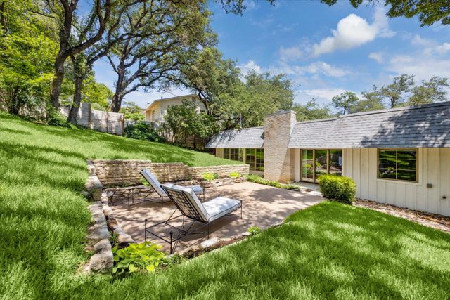 3514 Highland View DR, Austin, TX 78731