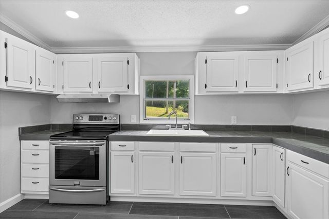 2815 Lyle Circle, Dalton, GA 30721