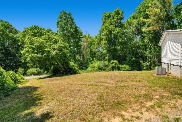 2815 Lyle Circle, Dalton, GA 30721