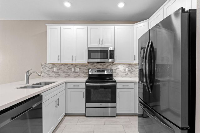 13044 Anthorne Lane, Boynton Beach, FL 33436