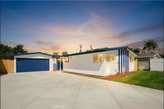2225 Maple, Costa Mesa, CA 92627