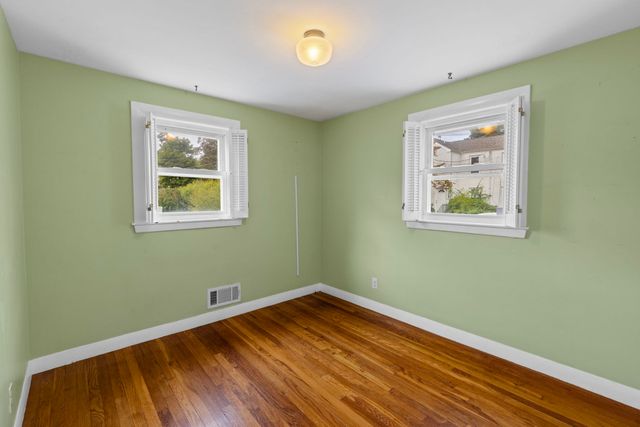 50 Main St, Foxboro, MA 02035