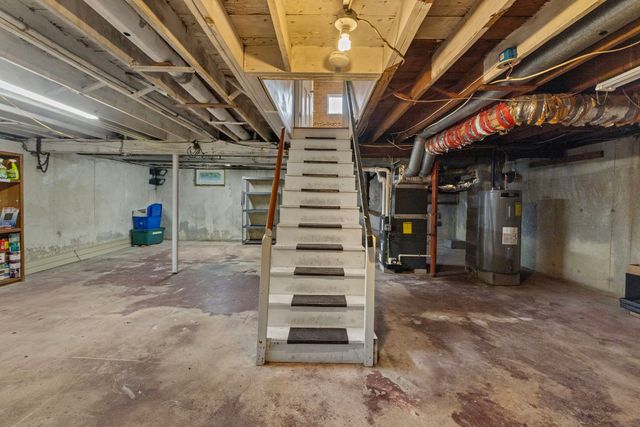 50 Main St, Foxboro, MA 02035