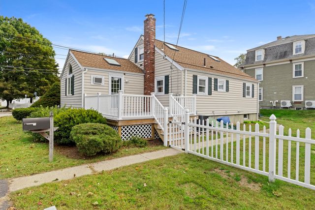 50 Main St, Foxboro, MA 02035