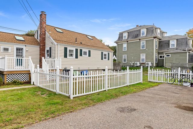 50 Main St, Foxboro, MA 02035