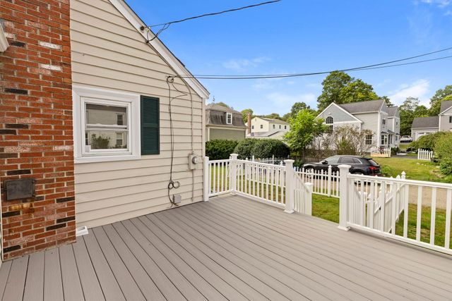 50 Main St, Foxboro, MA 02035