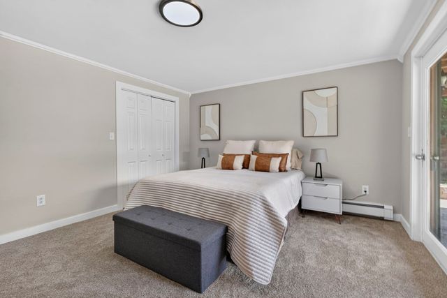 25 Old Center St, Carver, MA 02330