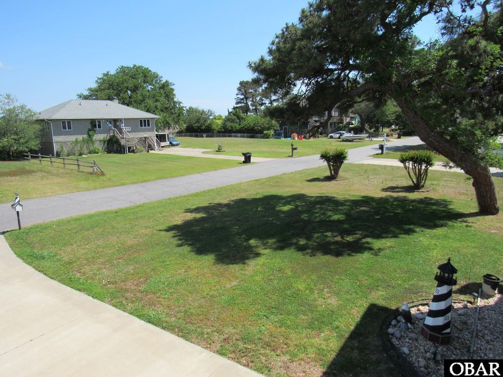 Image 12 of property listing at 3950 Pineway Drive Lot 20, Kitty Hawk, NC 27949