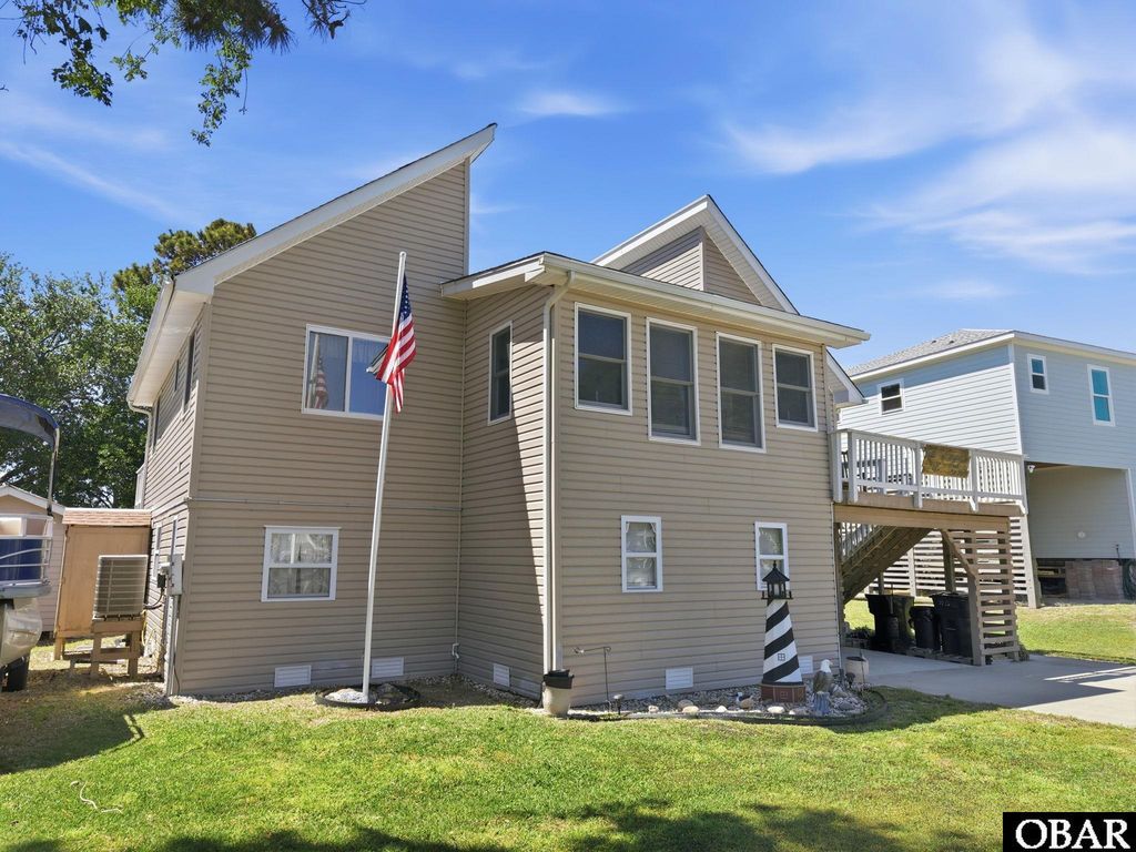 Image 3 of property listing at 3950 Pineway Drive Lot 20, Kitty Hawk, NC 27949