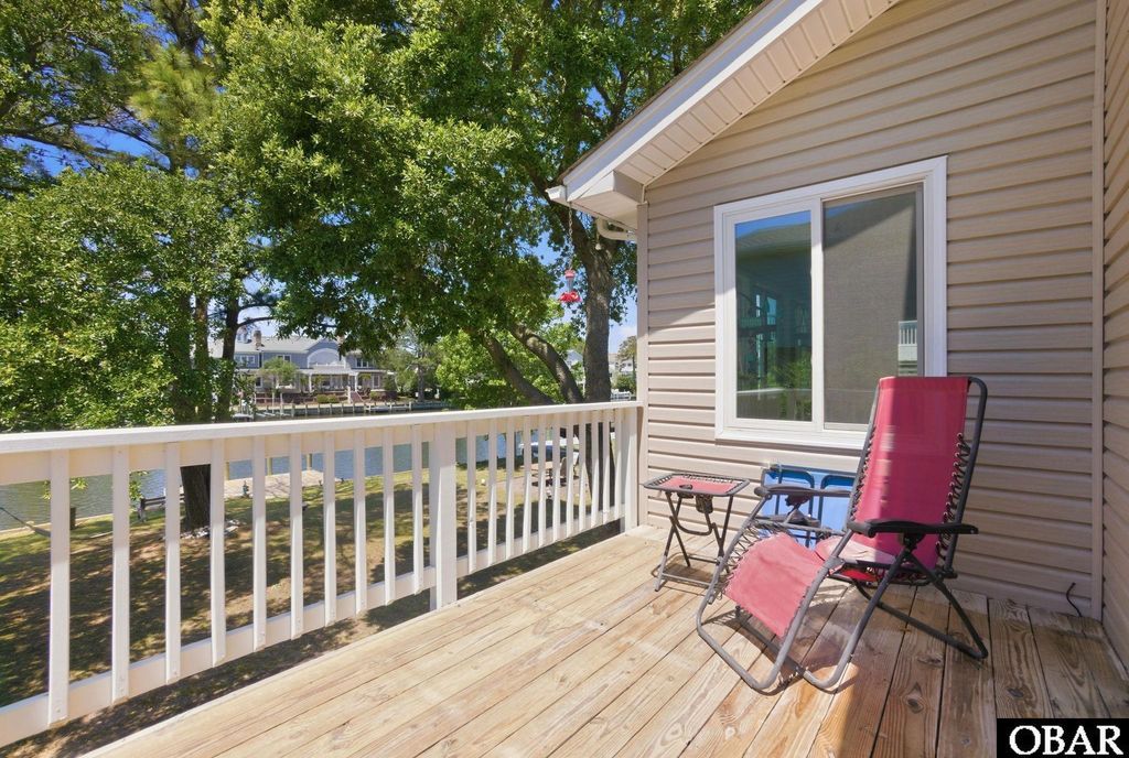 Image 37 of property listing at 3950 Pineway Drive Lot 20, Kitty Hawk, NC 27949