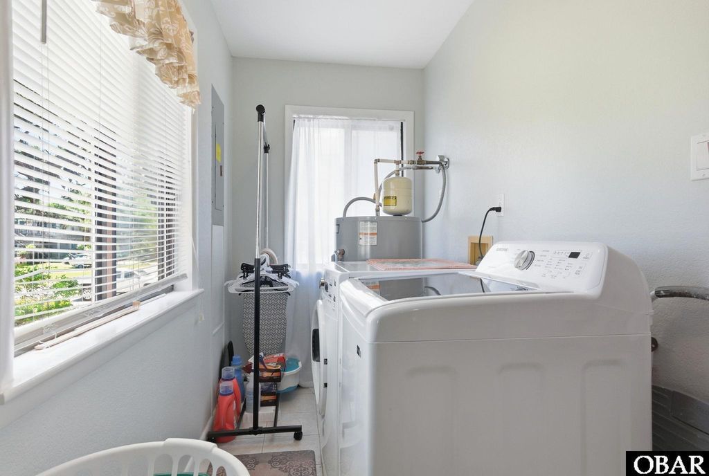 Image 38 of property listing at 3950 Pineway Drive Lot 20, Kitty Hawk, NC 27949
