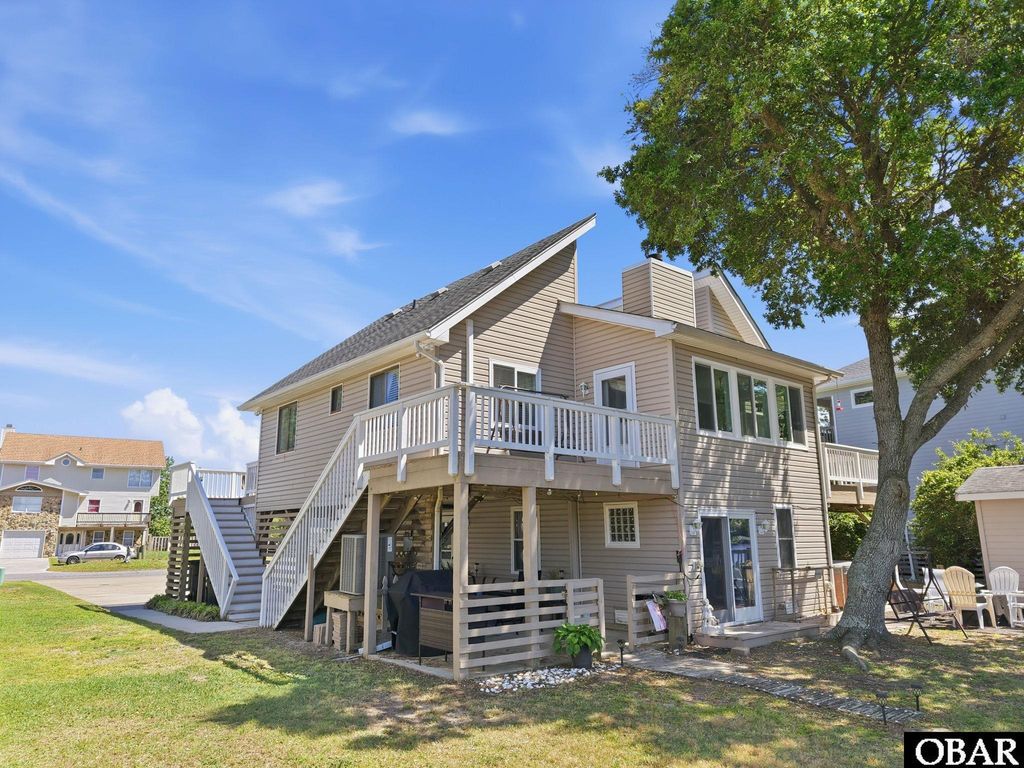 Image 5 of property listing at 3950 Pineway Drive Lot 20, Kitty Hawk, NC 27949