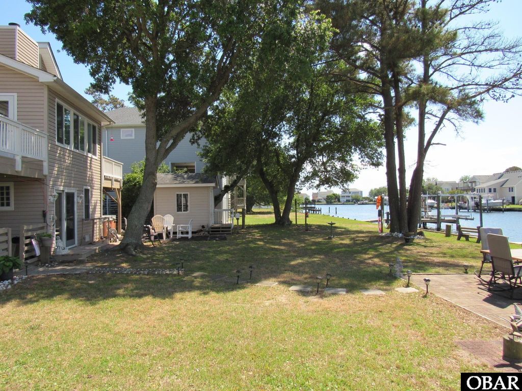 Image 60 of property listing at 3950 Pineway Drive Lot 20, Kitty Hawk, NC 27949
