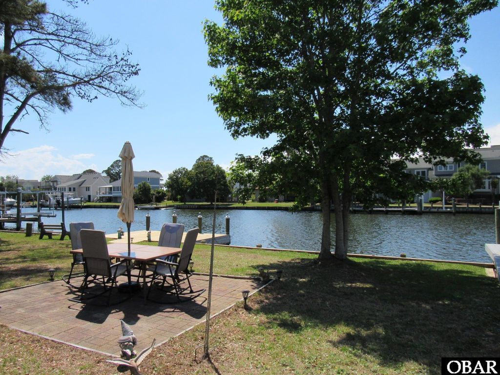 Image 61 of property listing at 3950 Pineway Drive Lot 20, Kitty Hawk, NC 27949