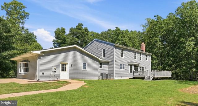 3459 ENDURO RUN RD, Midland, VA 22728