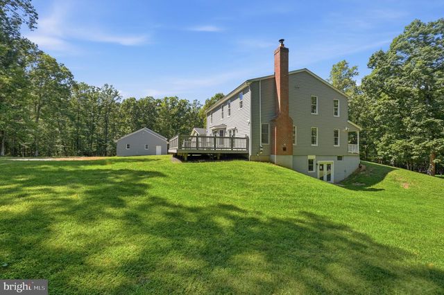 3459 ENDURO RUN RD, Midland, VA 22728