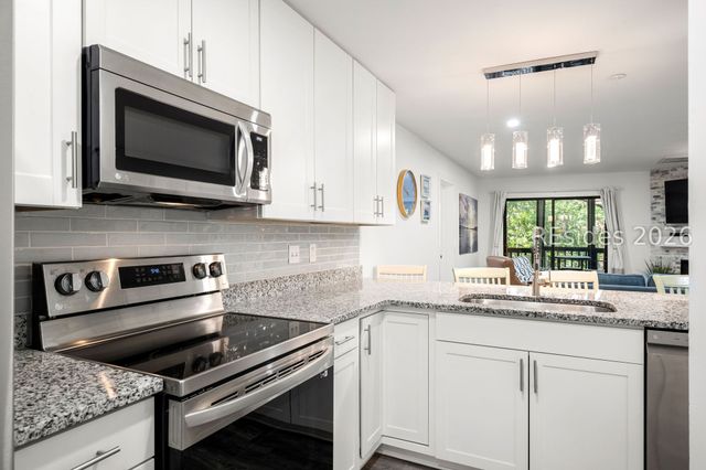 50 Yacht Cove Dr Apt 510, Hilton Head Island, SC 29928