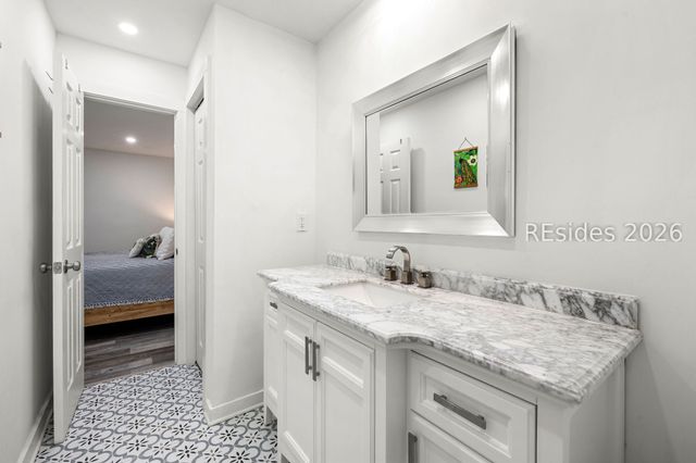 50 Yacht Cove Dr Apt 510, Hilton Head Island, SC 29928
