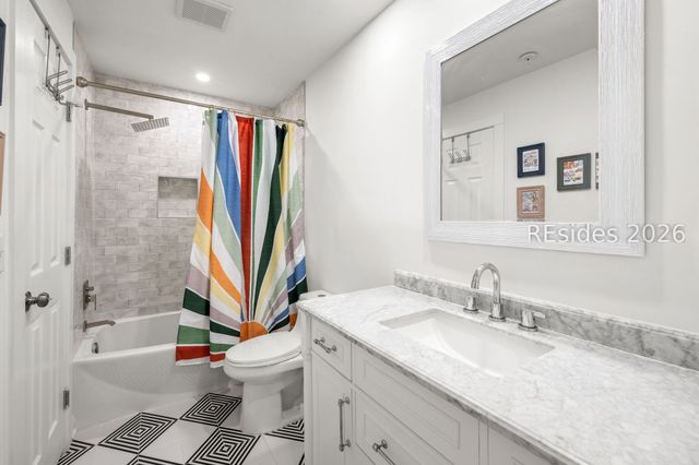 50 Yacht Cove Dr Apt 510, Hilton Head Island, SC 29928