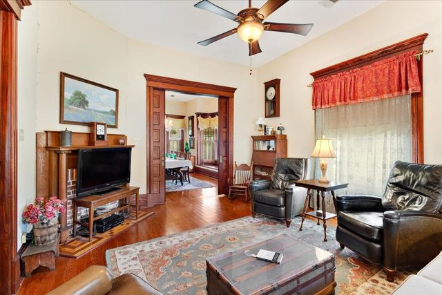 704 E Main Street, Honey Grove, TX 75446