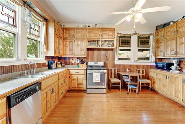 704 E Main Street, Honey Grove, TX 75446