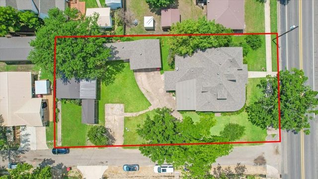 704 E Main Street, Honey Grove, TX 75446