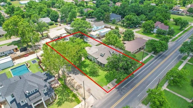 704 E Main Street, Honey Grove, TX 75446