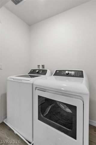 6183 Pink Cosmos Avenue, Las Vegas, NV 89122