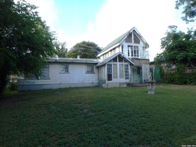 455 Savannah Dr, San Antonio, TX 78213