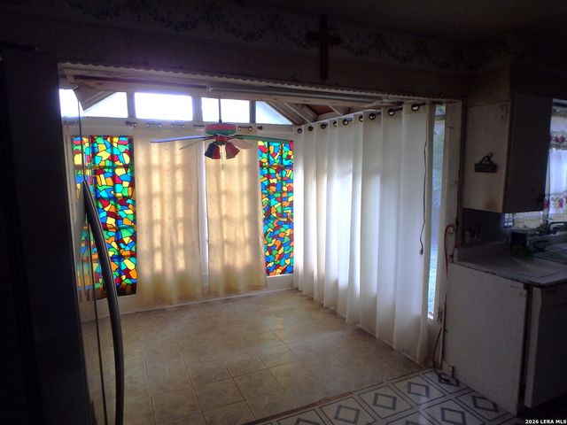 455 Savannah Dr, San Antonio, TX 78213