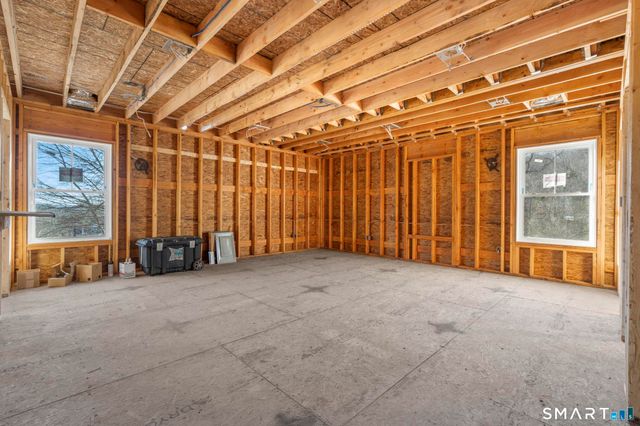 154B Long Meadow Hill Road, Brookfield, CT 06804