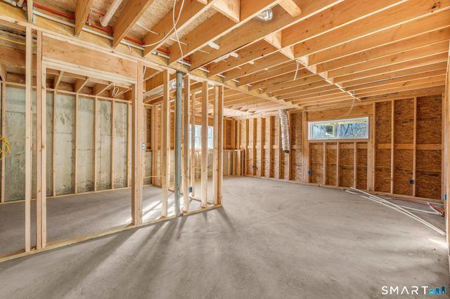 154B Long Meadow Hill Road, Brookfield, CT 06804