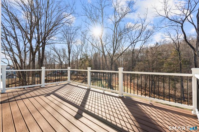 154B Long Meadow Hill Road, Brookfield, CT 06804