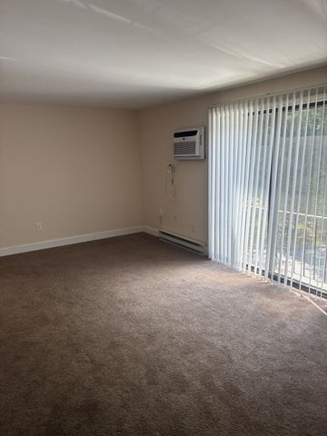 380 Great Road B204, Acton, MA 01720