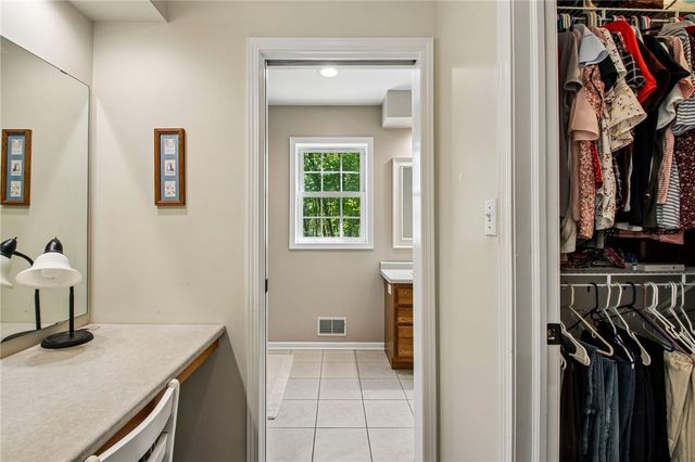 17 Shady Oaks Trail, Ogden, NY 14559