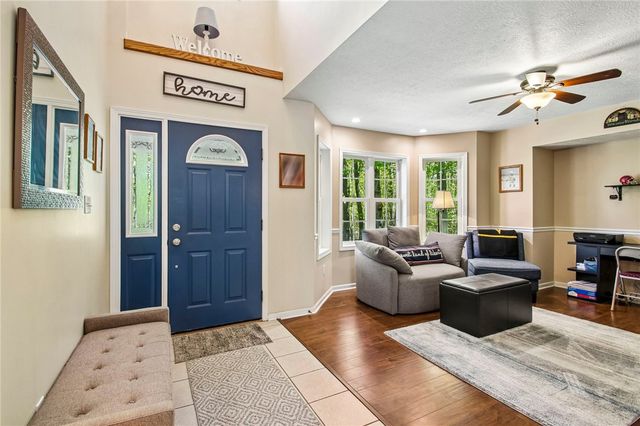17 Shady Oaks Trail, Ogden, NY 14559